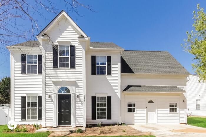 Foto principal - 5233 TIMBERTOP LN, CHARLOTTE, NC 28215