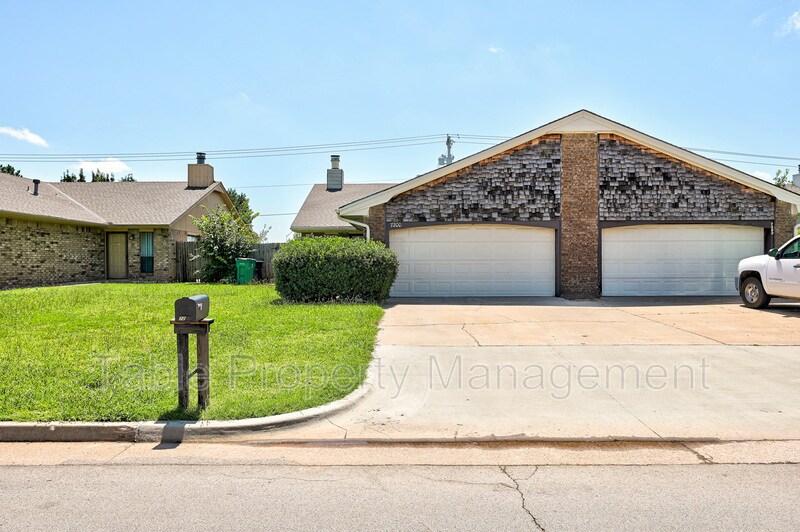 Foto principal - 7200 NW 115th St