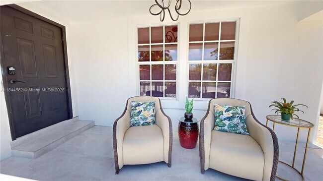 Foto del edificio - 2981 SW 12th St