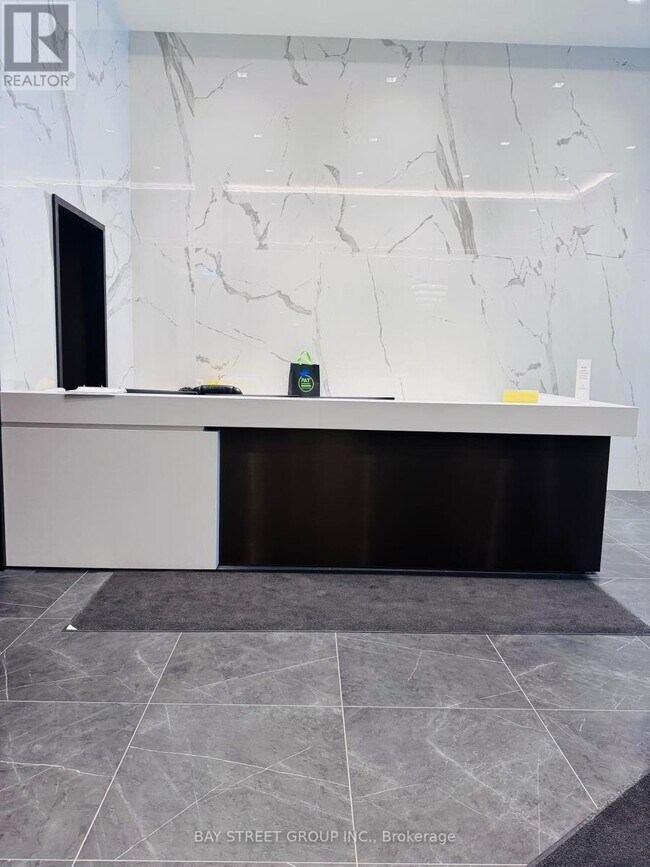 Photo du bâtiment - 912-4955 YONGE St