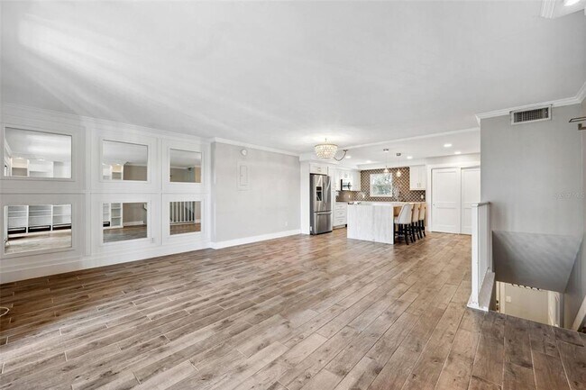 Foto del edificio - 105 4th Ave NE