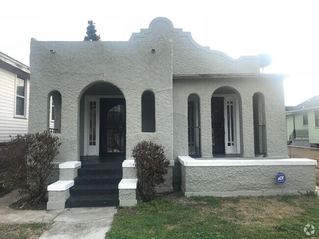 Front of the house - 6118 Dauphine St