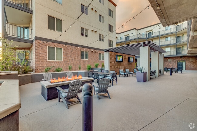 Courtyard - The Fredrick