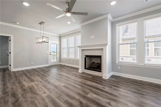 Foto del edificio - 2813 SW Hampshire Ave