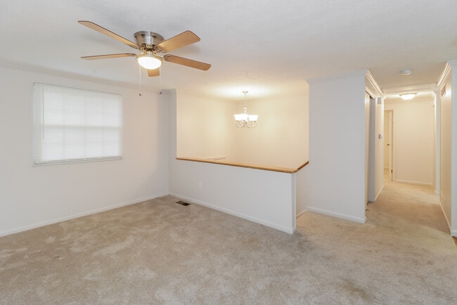 Foto del edificio - 10004 Fernhaven Ct