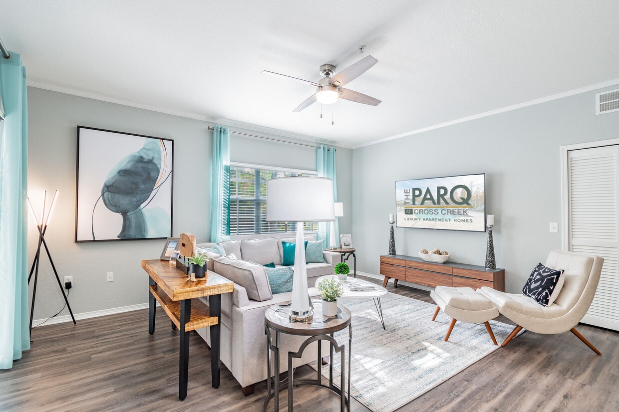 THE PARQ AT CROSS CREEK 10821 Cross Creek Blvd Tampa, FL Apartments