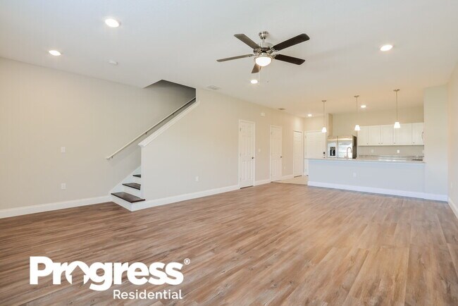 Building Photo - 96 Eleven Oaks Cir