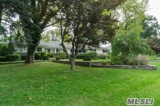 Building Photo - 5 Westland Dr