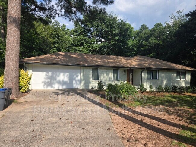 Foto del edificio - 4335 King Springs Rd SE
