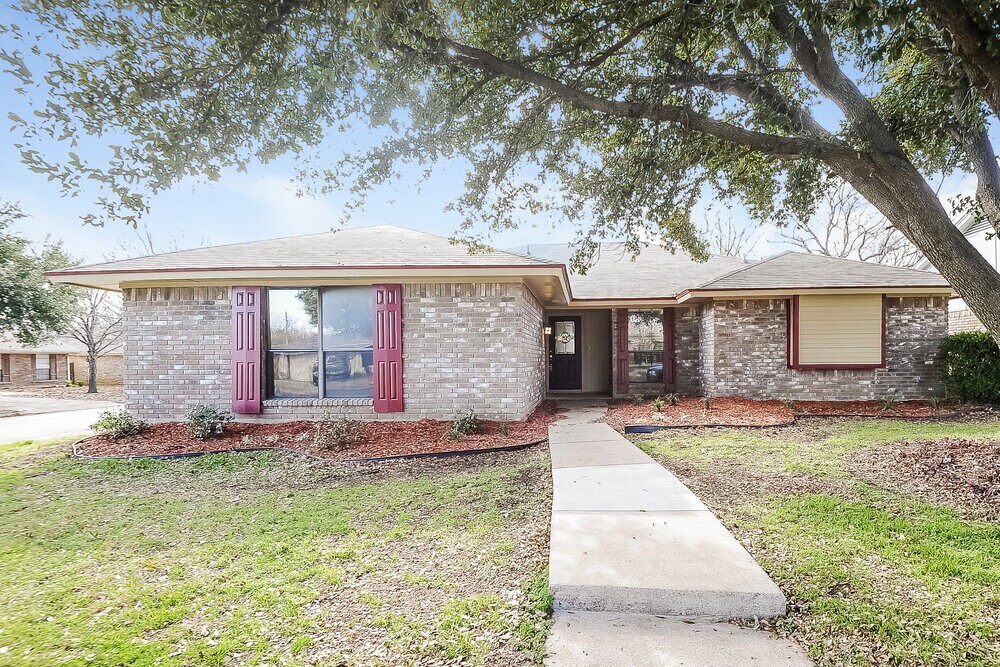 Foto principal - 2609 S Meadow Dr