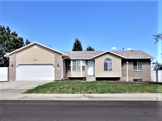 Primary Photo - 3753 S 3760 W