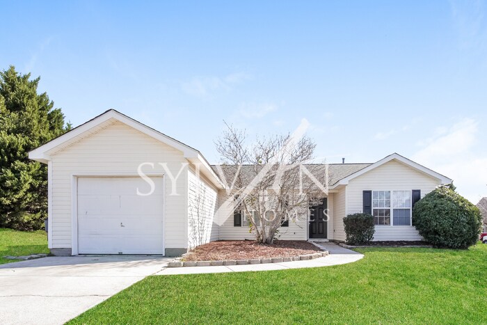 3824 Cedar Hill Dr, Charlotte, NC 28273