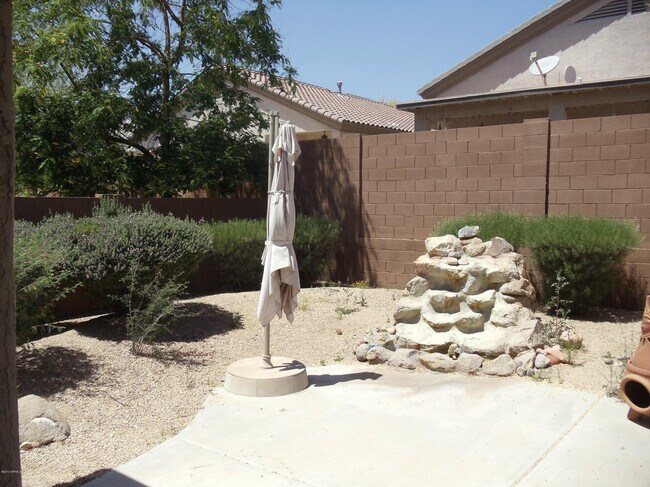 Building Photo - 6602 W Andrea Dr