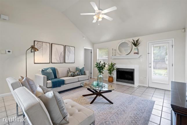 Foto del edificio - 3 br, 2 bath House - 706 Orchard Street