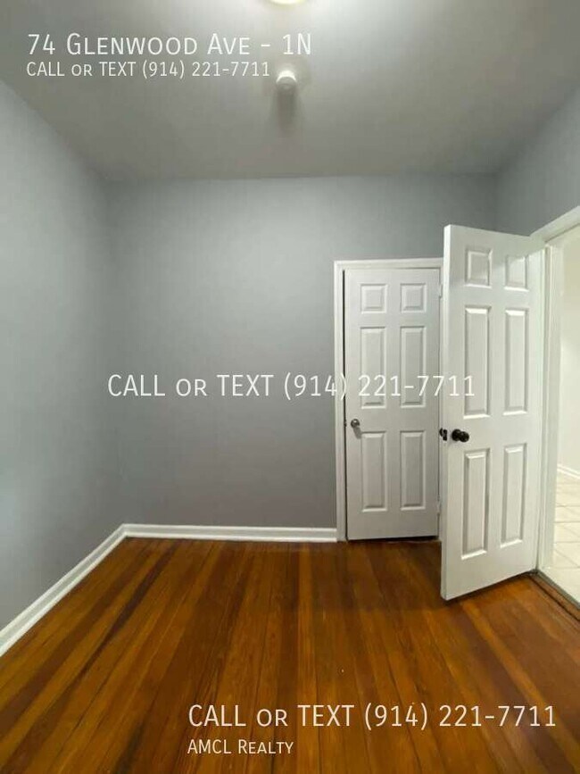 Foto del edificio - 74 Glenwood Ave