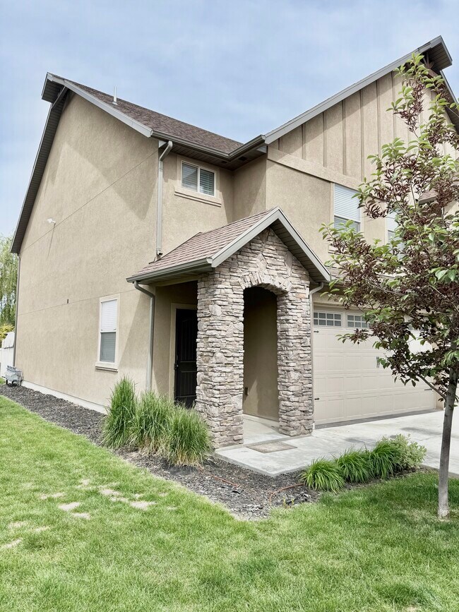Building Photo - 4511 Haven Creek Rd