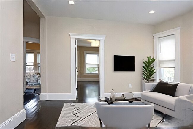 Building Photo - 41 St Edward Rd