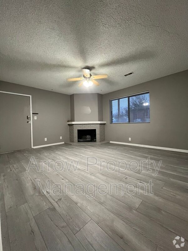 Building Photo - 3540 Huntington Ave