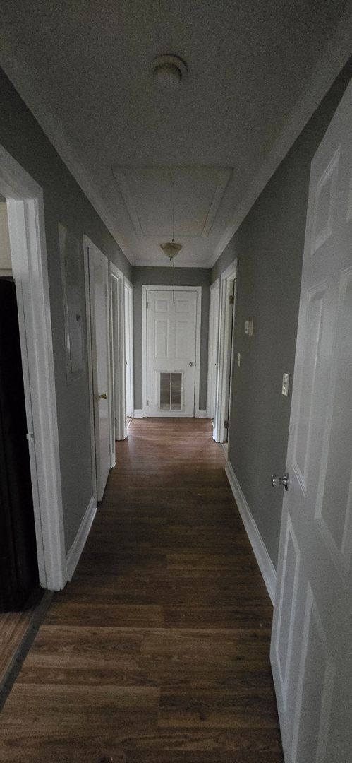 Foto del edificio - 1613 Cornell Dr