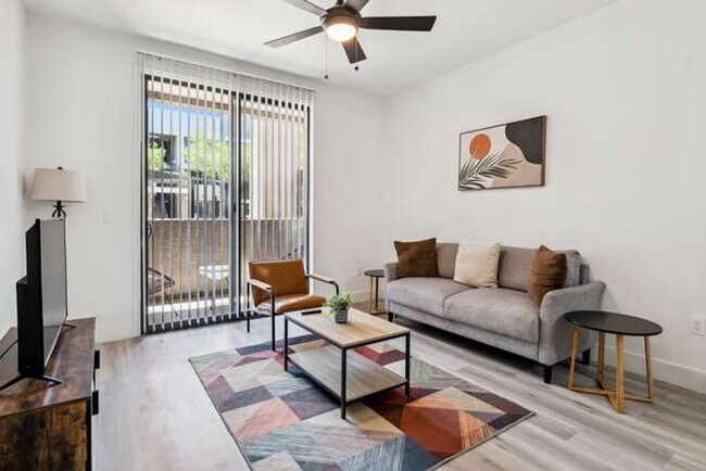 Foto del edificio - 6610 N 93rd Ave