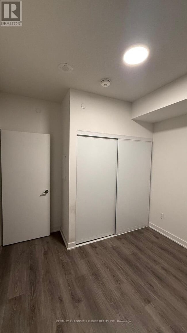 Building Photo - 225 Malta Ave.