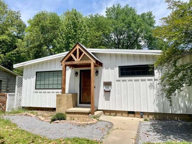 3/2 House in Northeast Jackson! - 3/2 House in Northeast Jackson!