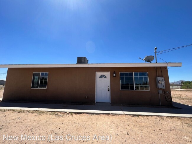 Building Photo - 2 br, 1 bath House - 917 Mesilla Dr.