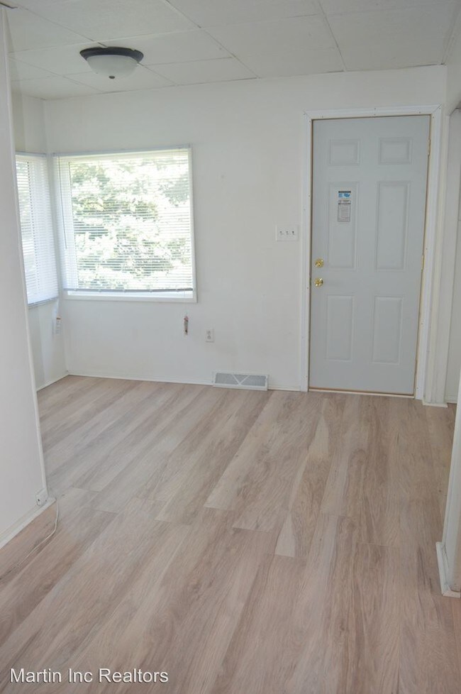 Building Photo - 1241 South St