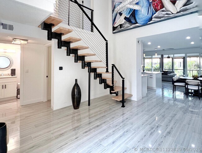 Foto del edificio - 218 Old Meadow Way