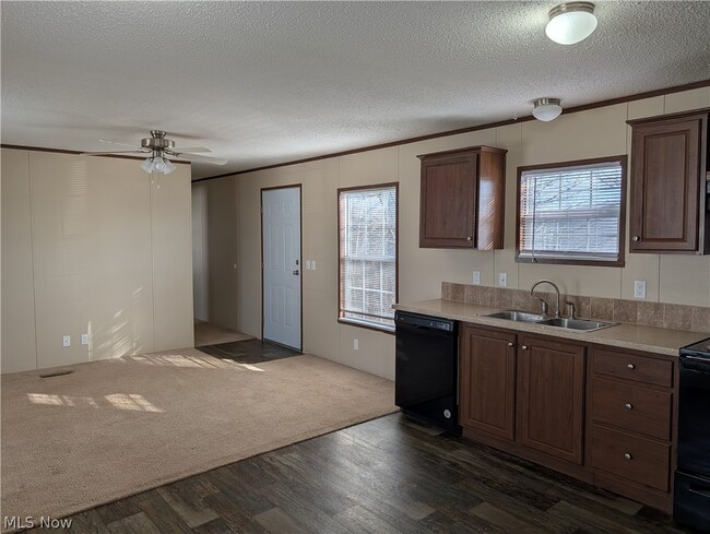 Building Photo - 230 Cedar Brook Dr