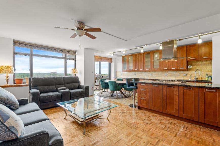Primary Photo - 1 bedroom in FOREST HILLS NY 11375