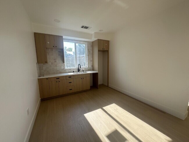 Foto del edificio - Brand New Construction 1 Bed | 1 Bath - Es...