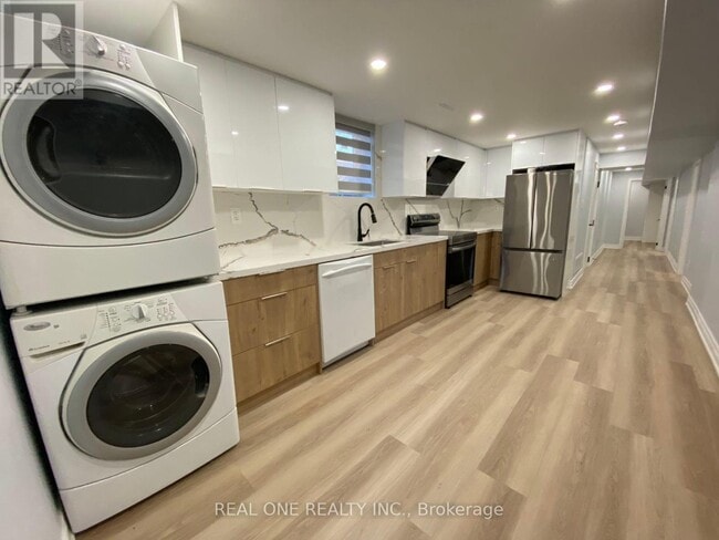 Building Photo - 1186 Shadeland Dr
