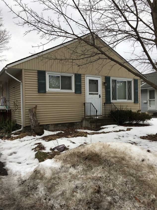 Lyncourt 3 Bed 1 Bath Ranch Alquileres en Syracuse, NY