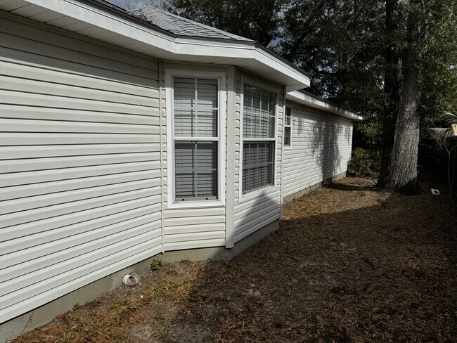 Foto del edificio - 9184 Arand Dr