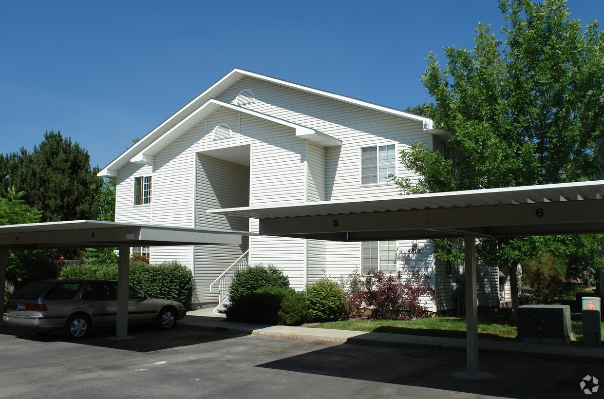 Primary Photo - 4810 N Fortune Ln