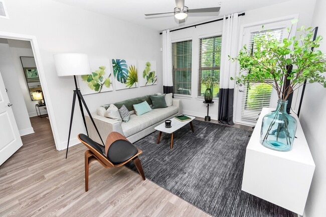 Building Photo - POINTE AT EAST SHORE APARTMENTS