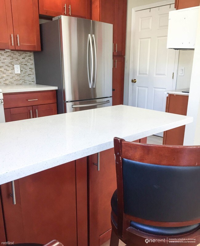 Foto del edificio - 3096 Middlefield Ave