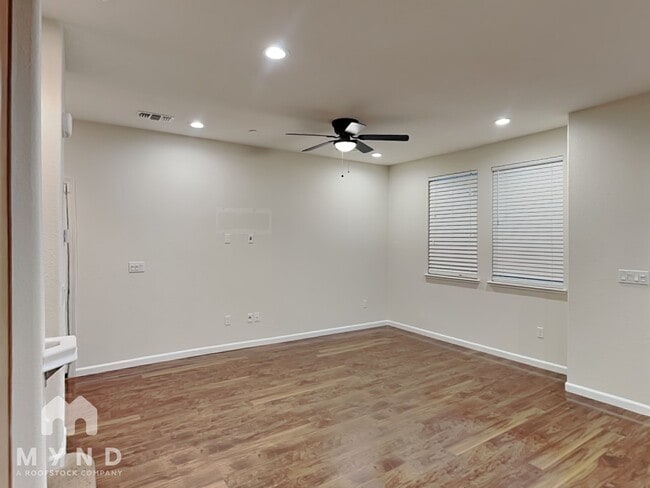 Building Photo - 107 Padua St