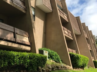 Primary Photo - 915 S Seminole Dr