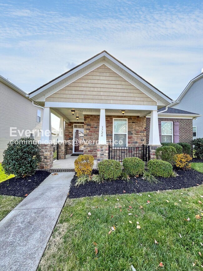 Foto del edificio - 3724 Hoggett Ford Rd