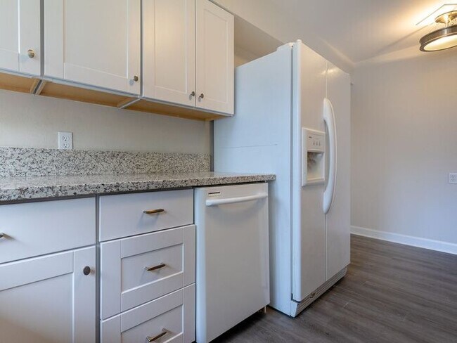 Foto del edificio - 6221 SE Knight St