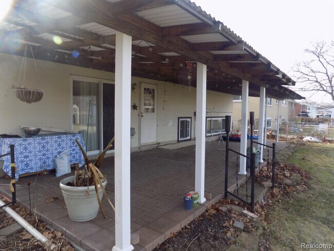 Building Photo - 2553 Koper Dr