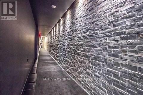 Photo du bâtiment - 210 Simcoe St