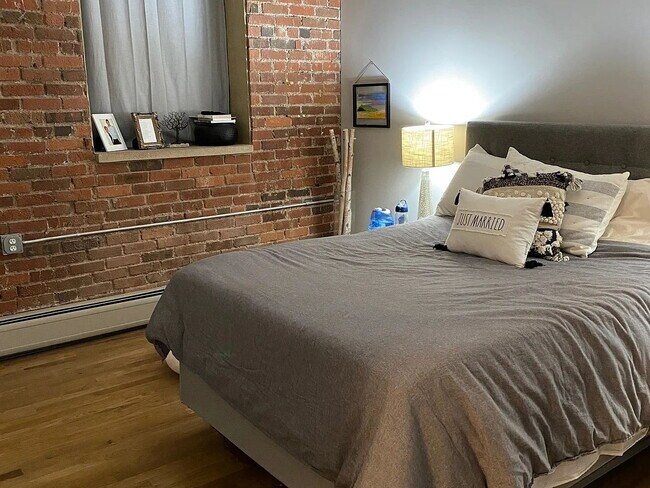 Foto del edificio - "Chic 1-Bedroom Urban Retreat in Vibrant Denver Locale!"