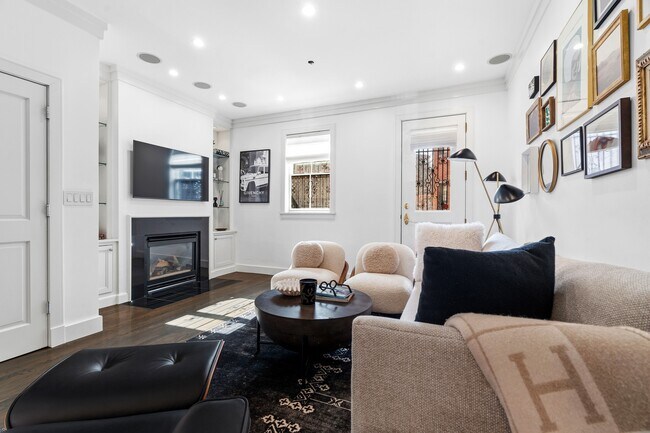 Foto del edificio - 348 Columbus Ave