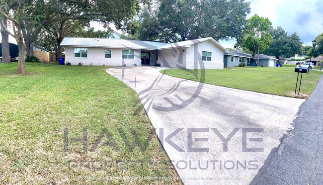 Foto del edificio - 2033 Dunbarton Way