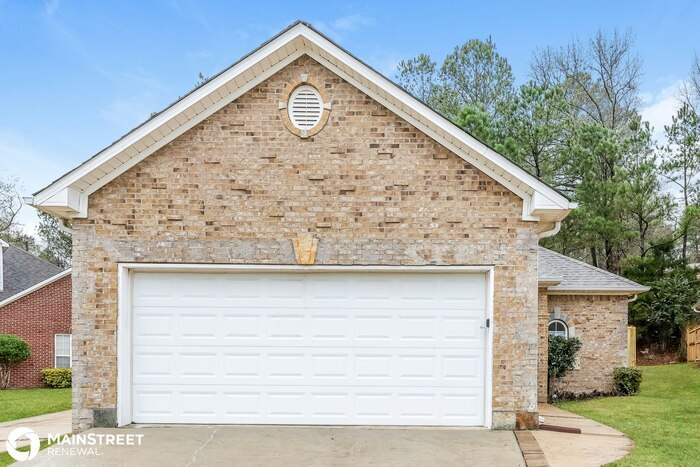 Foto principal - 1300 Riverford Cir