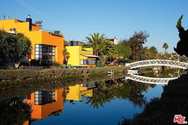 Building Photo - 2508 STRONGS Dr