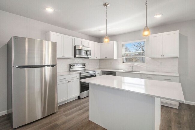 Foto del edificio - 1302 Frst Vw Dr